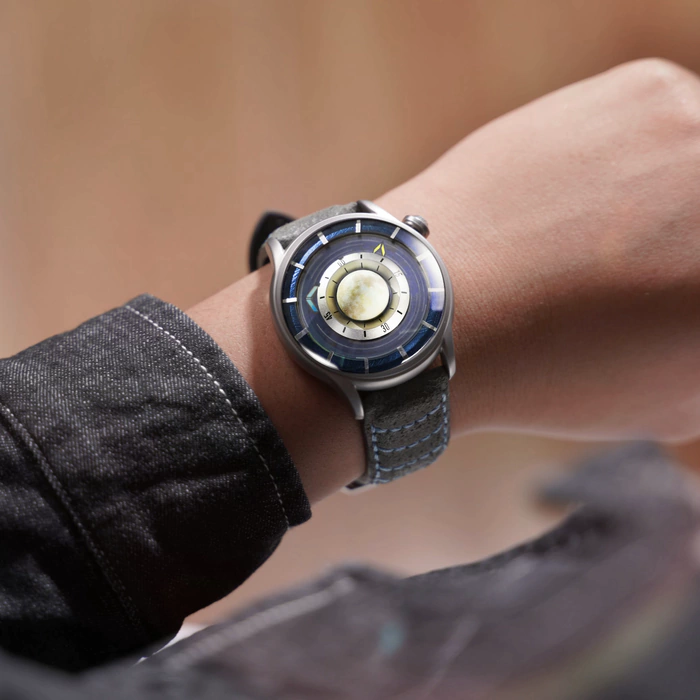 Lincor "Cosmos Lunokhod" Self-winding Mechanical Watch, blue with grey strap