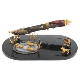 Нож сувенирный "Охота на уток" на подставке, Златоуст