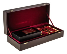 Corporate gift "Handshake. The Power of Partnership"