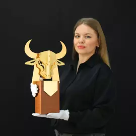 Корпоративный сувенир "Сила стремления"