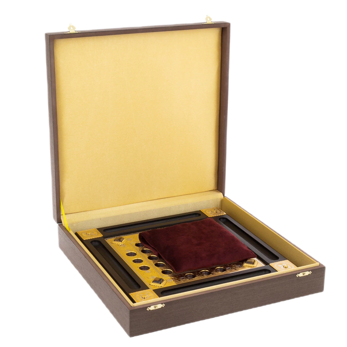 Solonoble "Premier" board game with tiger's eye, Zlatoust