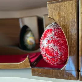 Яйцо-медовница "Королевский рубин"