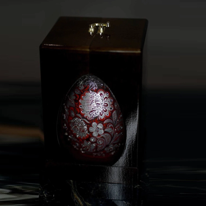Honeydew egg "Winter Cherry"
