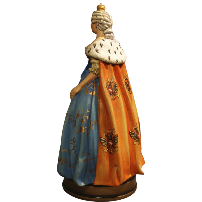 Elizabeth Petrovna gift set with book and statuette