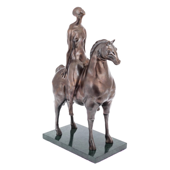 Author's bronze sculpture "Svyaz"