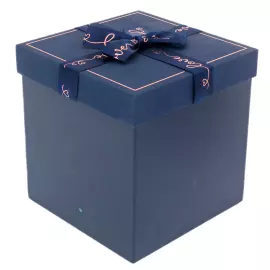 Шкатулка из янтаря "Лувр"