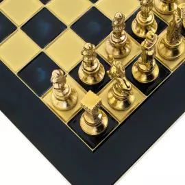 Renaissance gift chess set