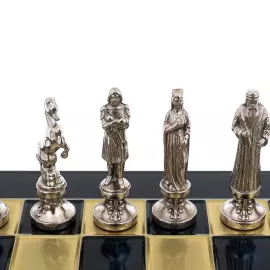Renaissance gift chess set