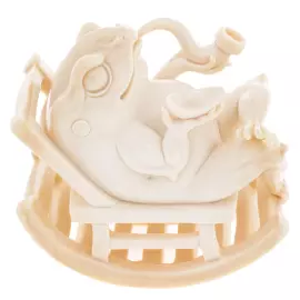 Скульптура из бивня мамонта "Лягушка"