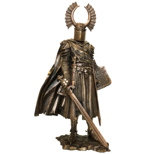 The author's bronze sculpture "Crusader"