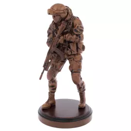 Статуэтка из дерева "Солдат №1"