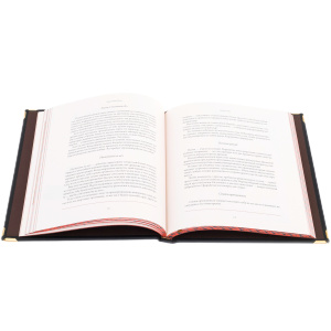 Книга в кожаном переплете "Книга пяти колец" в коробе