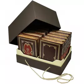 Книги в кожаном переплете "Сказки народов мира" в 10-ти томах