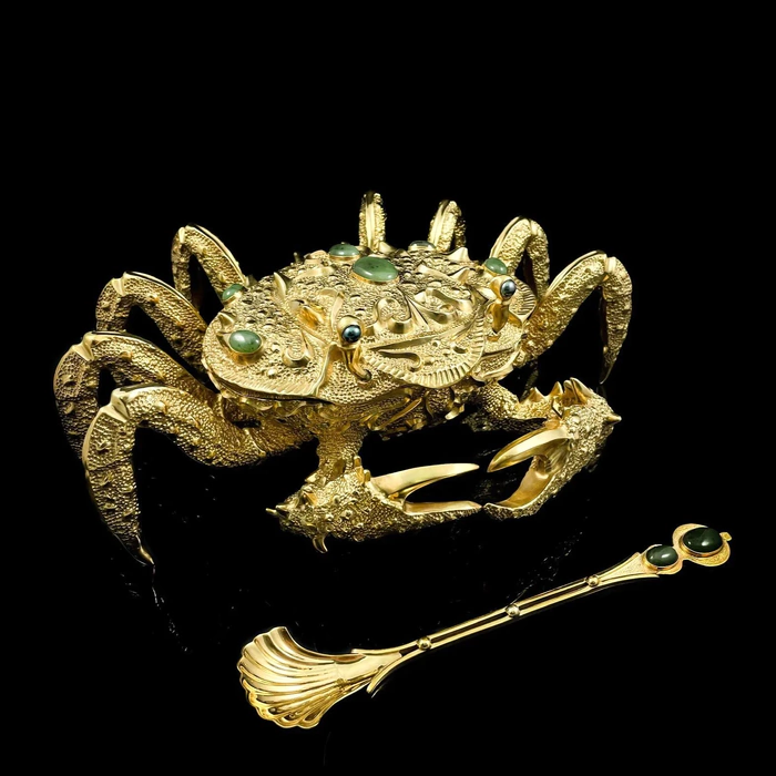 Gilded caviar bowl "Golden Crab"