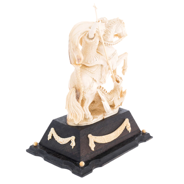 Mammoth tusk sculpture "George the Victorious"