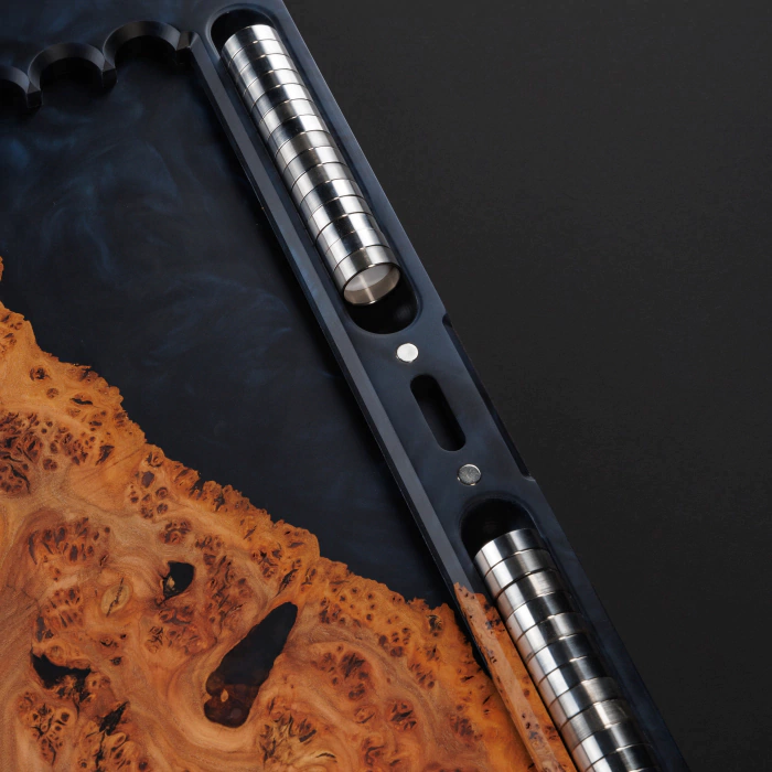 Backgammon made of elm wood and black epoxy resin