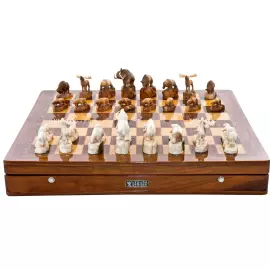 Шахматы из кости мамонта "Король мамонт и его эскорт мини"