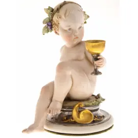 Статуэтка "Херувим с бокалом" Статуэтка "Херувим с бокалом"