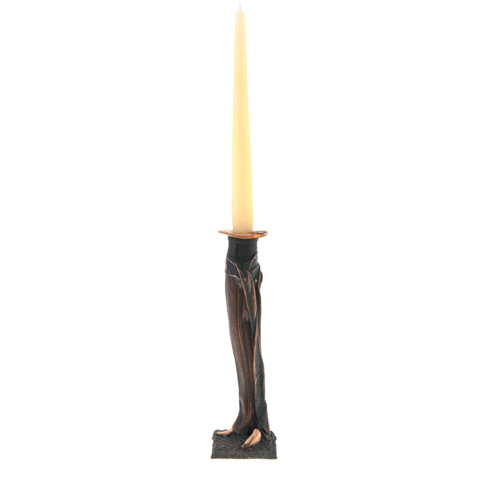 The "He" candlestick
