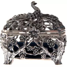 Серебряная шкатулка "Павлин" с чернением