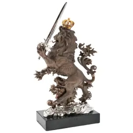 Авторская скульптура из бронзы "Король Лев" Авторская скульптура из бронзы "Король Лев"