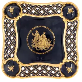 Ваза для фруктов "Неловкость"