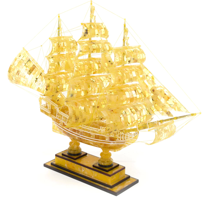 Souvenir of amber "Caravella"