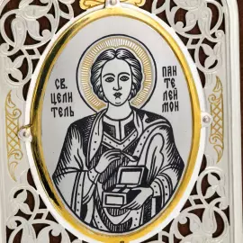 Серебряная икона "Святой целитель Пантелеймон"