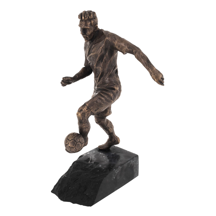 Bronze statuette of Lionel Messi