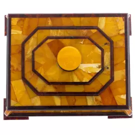 Шкатулка из янтаря "Антик"