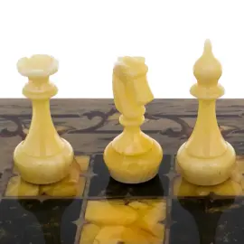 Шахматы из тонированной карельской березы "Готика" малые