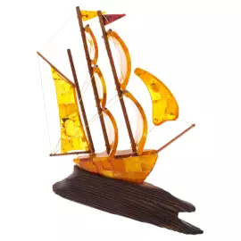 Сувенир из янтаря "Корабль" малый