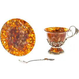 Чайный набор из янтаря "Пётр I и Екатерина" на 2 персоны, в подарочной коробке