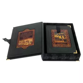 Книга в кожаном переплете "Суворов А.В. Наука побеждать" в коробе