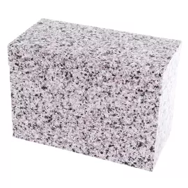 Скульптура из камня "Кабанчик"