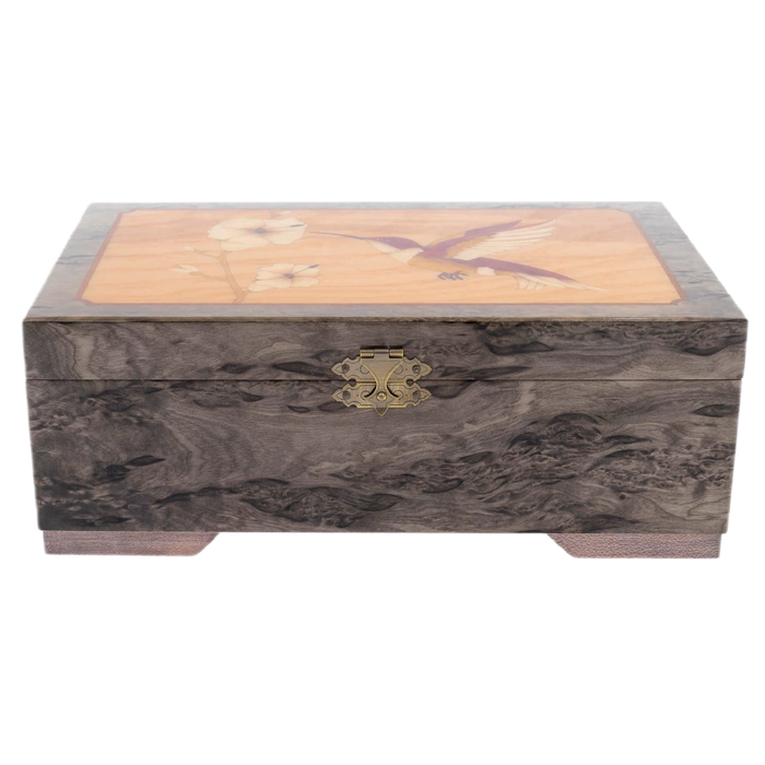 Jewelry box made of Karelian birch "Kolibri"