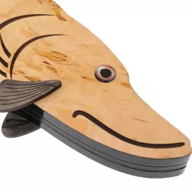 Домино из карельской березы "Щука"