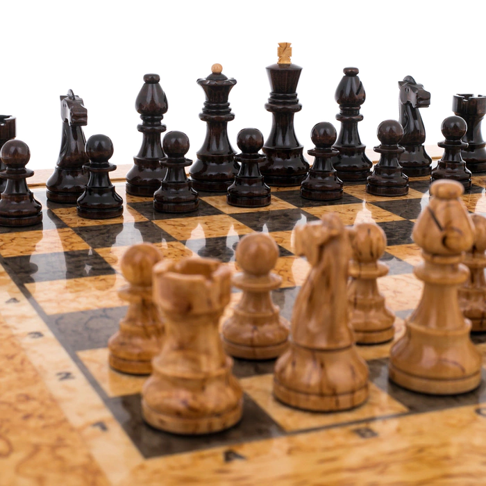 Karelian birch chess "Classic"