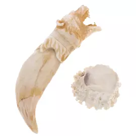 Скульптура из клыка медведя, рогов лося и оленя "Охота"