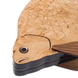 Домино из карельской березы "Лещ"