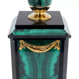 Лампа настольная из малахита "Президентская" Златоуст