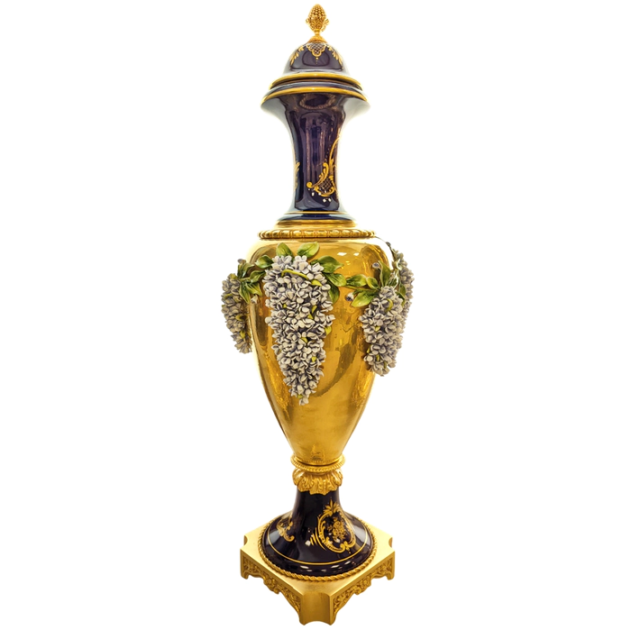 The vase "Flowers" is multicolored