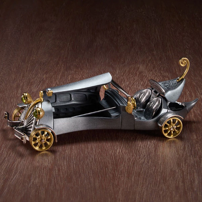 Silver souvenir "Hornet Car"