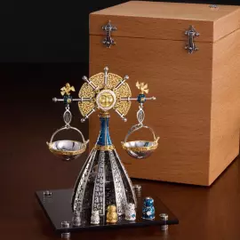 Сувенир из серебра "Знак зодиака - Весы"