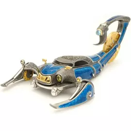 Сувенир из серебра "Автомобиль - Скорпион"