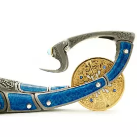 Сувенир из серебра "Автомобиль - Скорпион"