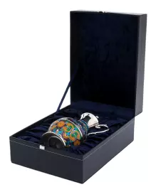 Silver coffee pot, finish