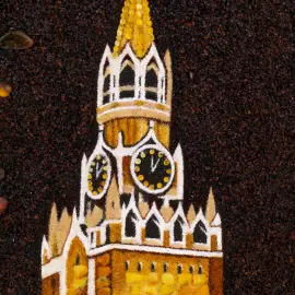 Картина из янтаря "Кремль"
