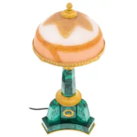 Настольная лампа "Виктория" из малахита, малая Настольная лампа "Виктория" из малахита, малая