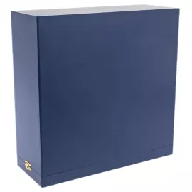 Корабль из янтаря "Бригантина"